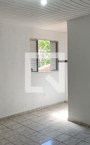 Casa para alugar com 130m², 3 quartos e 2 vagas Casa para alugar com 130m², 3 quartos e 2 vagasQuarto de Serviço