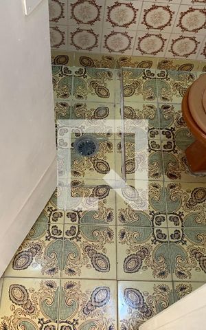 Casa para alugar com 130m², 3 quartos e 2 vagas Casa para alugar com 130m², 3 quartos e 2 vagasBanheiro de Serviço