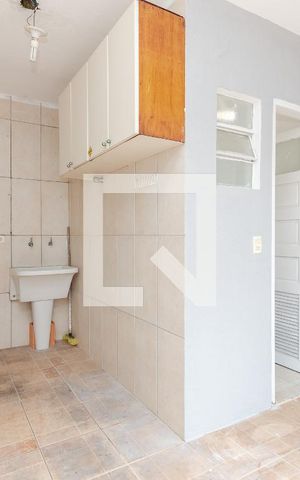 Casa à venda com 180m², 1 quarto e 5 vagas Casa à venda com 180m², 1 quarto e 5 vagasLavanderia