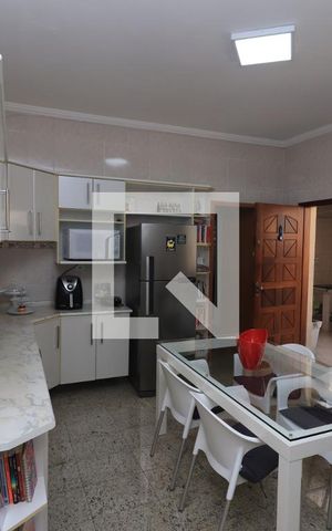 Casa à venda com 150m², 3 quartos e 3 vagasCozinha