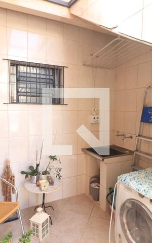 Casa à venda com 150m², 3 quartos e 3 vagasÁrea de Serviço