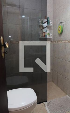 Casa à venda com 150m², 3 quartos e 3 vagasBanheiro da Suíte 2