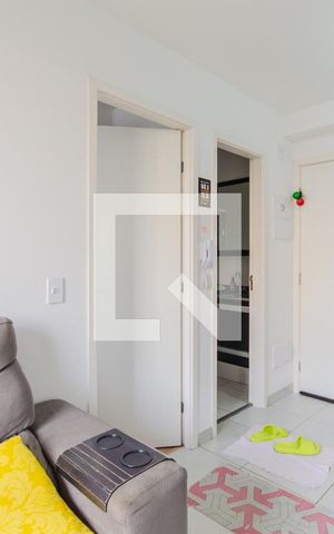 Apartamento para alugar com 34m², 2 quartos e sem vaga Apartamento para alugar com 34m², 2 quartos e sem vagaSala