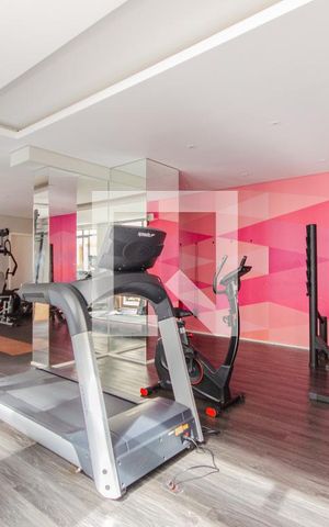 Apartamento para alugar com 34m², 2 quartos e sem vaga Apartamento para alugar com 34m², 2 quartos e sem vagaÁrea comum - Academia