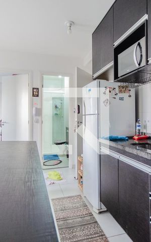 Apartamento para alugar com 34m², 2 quartos e sem vaga Apartamento para alugar com 34m², 2 quartos e sem vagaCozinha e Área de Serviço