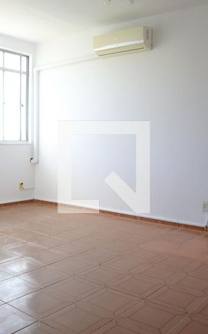Apartamento à venda com 56m², 2 quartos e 1 vaga Apartamento à venda com 56m², 2 quartos e 1 vagaSala