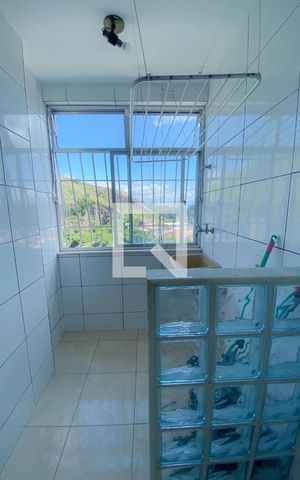Apartamento à venda com 56m², 2 quartos e 1 vaga Apartamento à venda com 56m², 2 quartos e 1 vagaCozinha e Área de Serviço