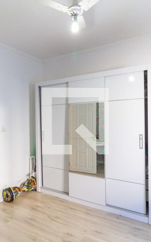Casa à venda com 380m², 4 quartos e 5 vagas Casa à venda com 380m², 4 quartos e 5 vagasSuíte 2