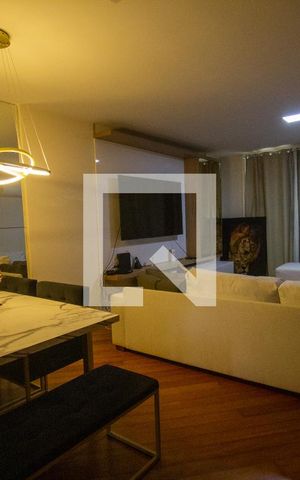 Casa de condomínio à venda com 210m², 3 quartos e 2 vagas Casa de condomínio à venda com 210m², 3 quartos e 2 vagasSala
