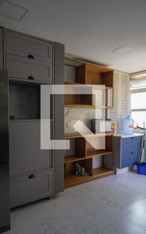 Casa de condomínio à venda com 210m², 3 quartos e 2 vagas Casa de condomínio à venda com 210m², 3 quartos e 2 vagasCozinha