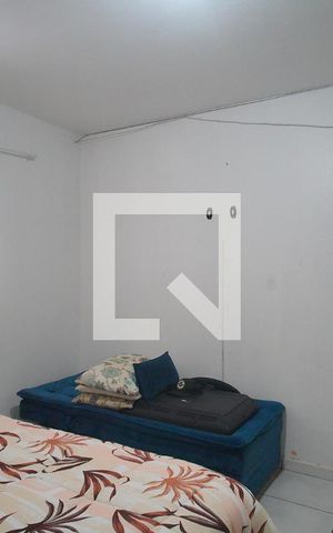 Casa à venda com 180m², 6 quartos e 1 vaga Casa à venda com 180m², 6 quartos e 1 vagaQuarto 1