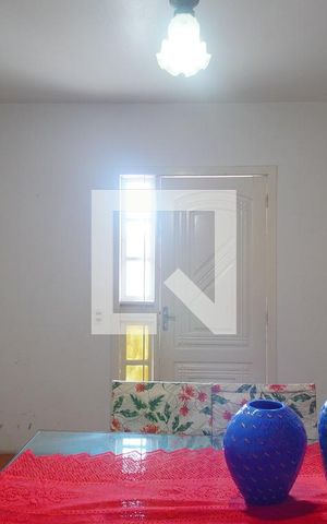 Casa à venda com 180m², 6 quartos e 1 vaga Casa à venda com 180m², 6 quartos e 1 vagaSala de Jantar