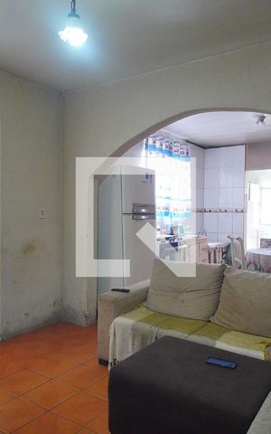 Casa à venda com 180m², 6 quartos e 1 vaga Casa à venda com 180m², 6 quartos e 1 vagaSala 1