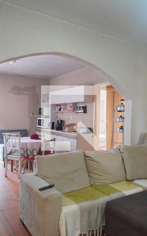 Casa à venda com 180m², 6 quartos e 1 vaga Casa à venda com 180m², 6 quartos e 1 vagaSala 1
