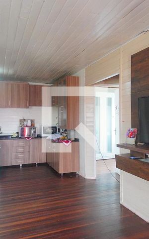 Casa à venda com 180m², 6 quartos e 1 vaga Casa à venda com 180m², 6 quartos e 1 vagaSala 2