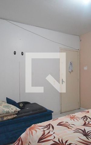 Casa à venda com 180m², 6 quartos e 1 vaga Casa à venda com 180m², 6 quartos e 1 vagaQuarto 1