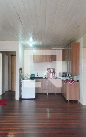 Casa à venda com 180m², 6 quartos e 1 vaga Casa à venda com 180m², 6 quartos e 1 vagaSala 2