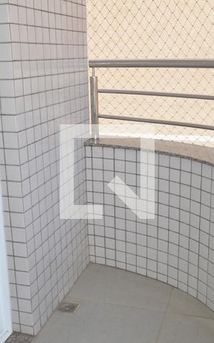 Apartamento à venda com 81m², 3 quartos e 2 vagasVaranda da Suite
