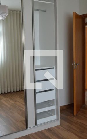 Apartamento à venda com 81m², 3 quartos e 2 vagasQuarto 3
