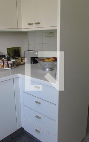 Apartamento à venda com 164m², 4 quartos e 3 vagasCozinha - Armários