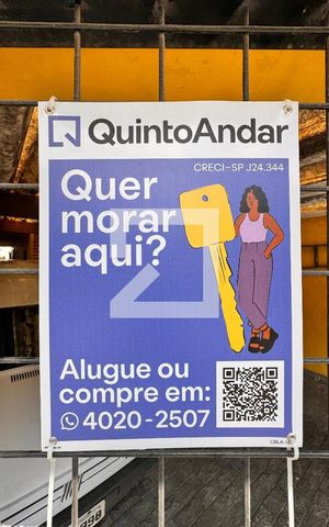 Casa à venda com 203m², 3 quartos e 2 vagas Casa à venda com 203m², 3 quartos e 2 vagasInstalação de plaquinha