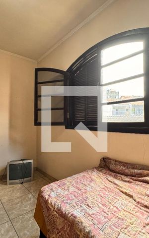 Casa à venda com 203m², 3 quartos e 2 vagas Casa à venda com 203m², 3 quartos e 2 vagasQuarto 2
