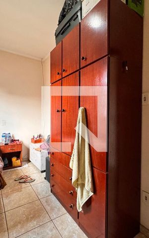 Casa à venda com 203m², 3 quartos e 2 vagas Casa à venda com 203m², 3 quartos e 2 vagasQuarto 2