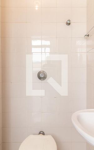 Apartamento para alugar com 110m², 3 quartos e 2 vagasBanheiro de Serviço