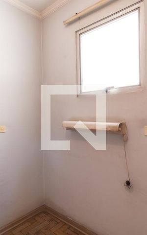 Apartamento para alugar com 110m², 3 quartos e 2 vagasQuarto de Serviço