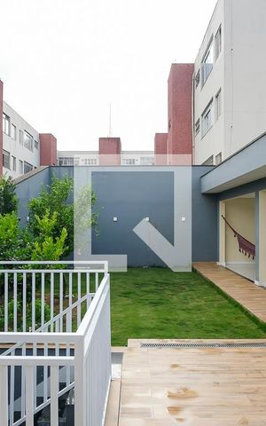 Casa à venda com 330m², 3 quartos e 6 vagasQuintal