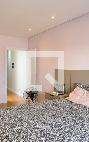 Casa à venda com 330m², 3 quartos e 6 vagasSuíte 1