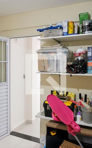 Casa à venda com 330m², 3 quartos e 6 vagasDepósito