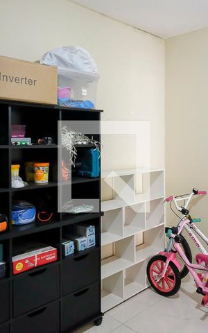 Casa à venda com 330m², 3 quartos e 6 vagasDepósito