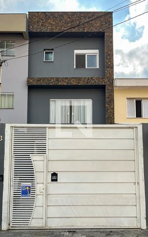 Casa à venda com 330m², 3 quartos e 6 vagasGaragem