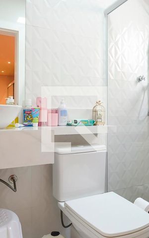 Casa à venda com 330m², 3 quartos e 6 vagasBanheiro da Suíte 3