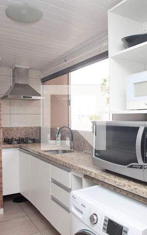 Apartamento à venda com 137m², 3 quartos e 1 vagaCozinha c Churrasqueira + Área de Serviço 2