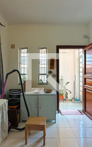 Casa à venda com 288m², 3 quartos e 2 vagas Casa à venda com 288m², 3 quartos e 2 vagasSala 1