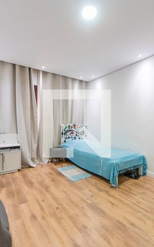 Casa à venda com 156m², 3 quartos e 2 vagas Casa à venda com 156m², 3 quartos e 2 vagasQuarto 1