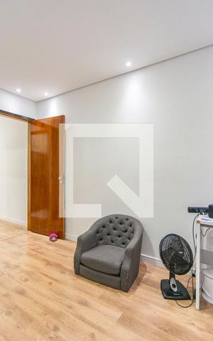Casa à venda com 156m², 3 quartos e 2 vagas Casa à venda com 156m², 3 quartos e 2 vagasQuarto 1