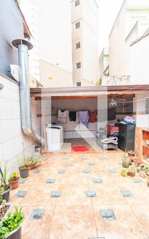 Casa à venda com 156m², 3 quartos e 2 vagas Casa à venda com 156m², 3 quartos e 2 vagasVista do Quarto 1