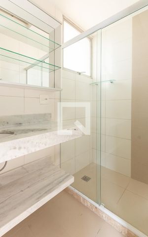 Apartamento à venda com 107m², 3 quartos e 2 vagasBanheiro Suíte