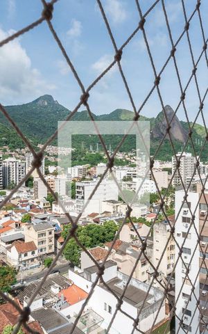 Apartamento à venda com 107m², 3 quartos e 2 vagasVista