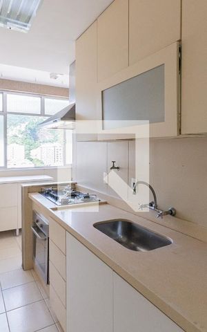 Apartamento à venda com 107m², 3 quartos e 2 vagasCozinha