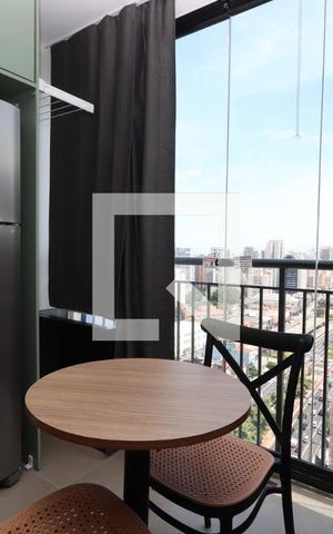 Studio para alugar com 28m², 1 quarto e sem vagaStudio - Mesa de Almoço