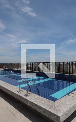 Studio para alugar com 28m², 1 quarto e sem vagaÁrea comum - Piscina
