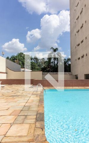 Apartamento para alugar com 110m², 3 quartos e 2 vagasÁrea Comum - Piscina