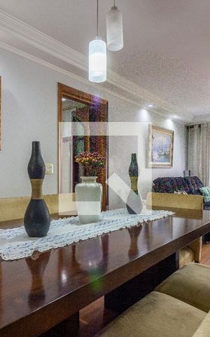 Apartamento para alugar com 110m², 3 quartos e 2 vagassala