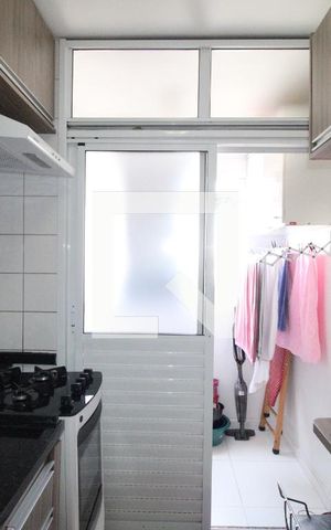 Apartamento à venda com 54m², 2 quartos e 1 vagaCozinha e Área de Serviço