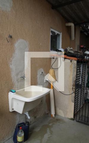 Casa à venda com 328m², 4 quartos e sem vagaÁrea de serviço