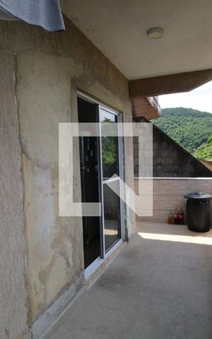 Casa à venda com 328m², 4 quartos e sem vagaÁrea de serviço